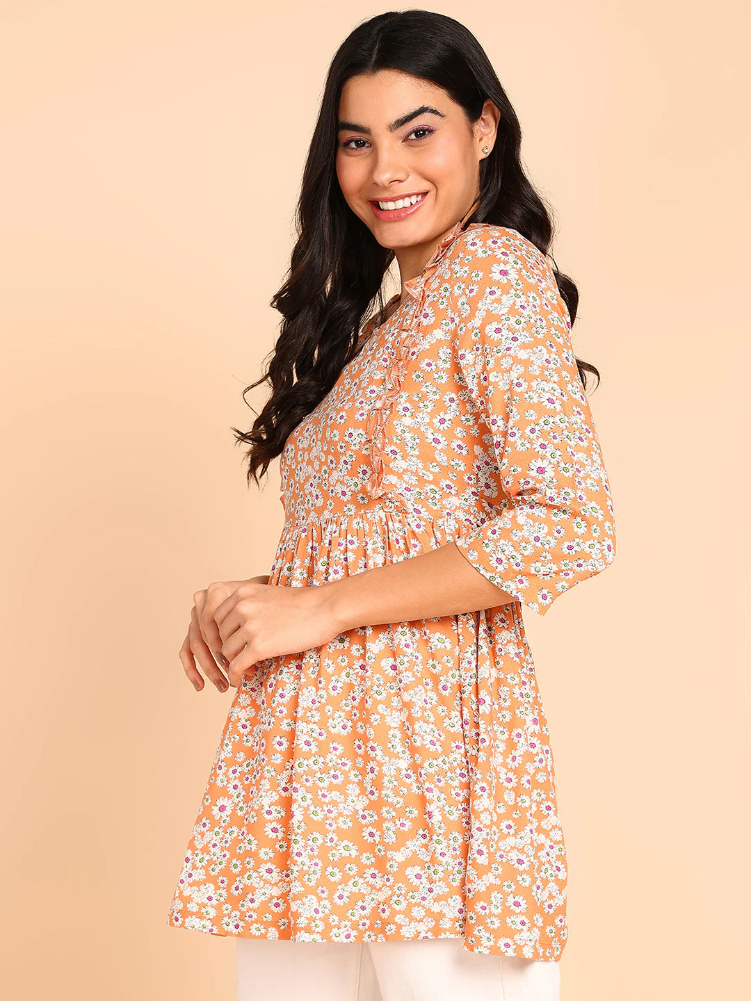 Elsa Cantaloupe Maternity Short Top with Pocket - Image 10