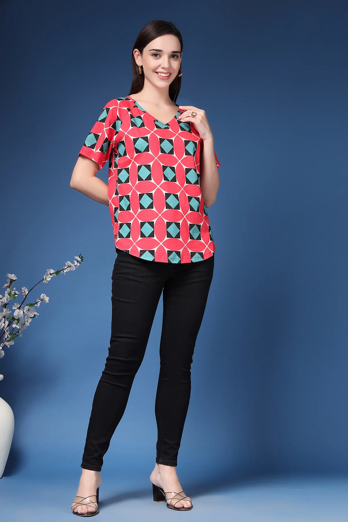 Red Maternity Feeding Top (Side Zip) - Image 4