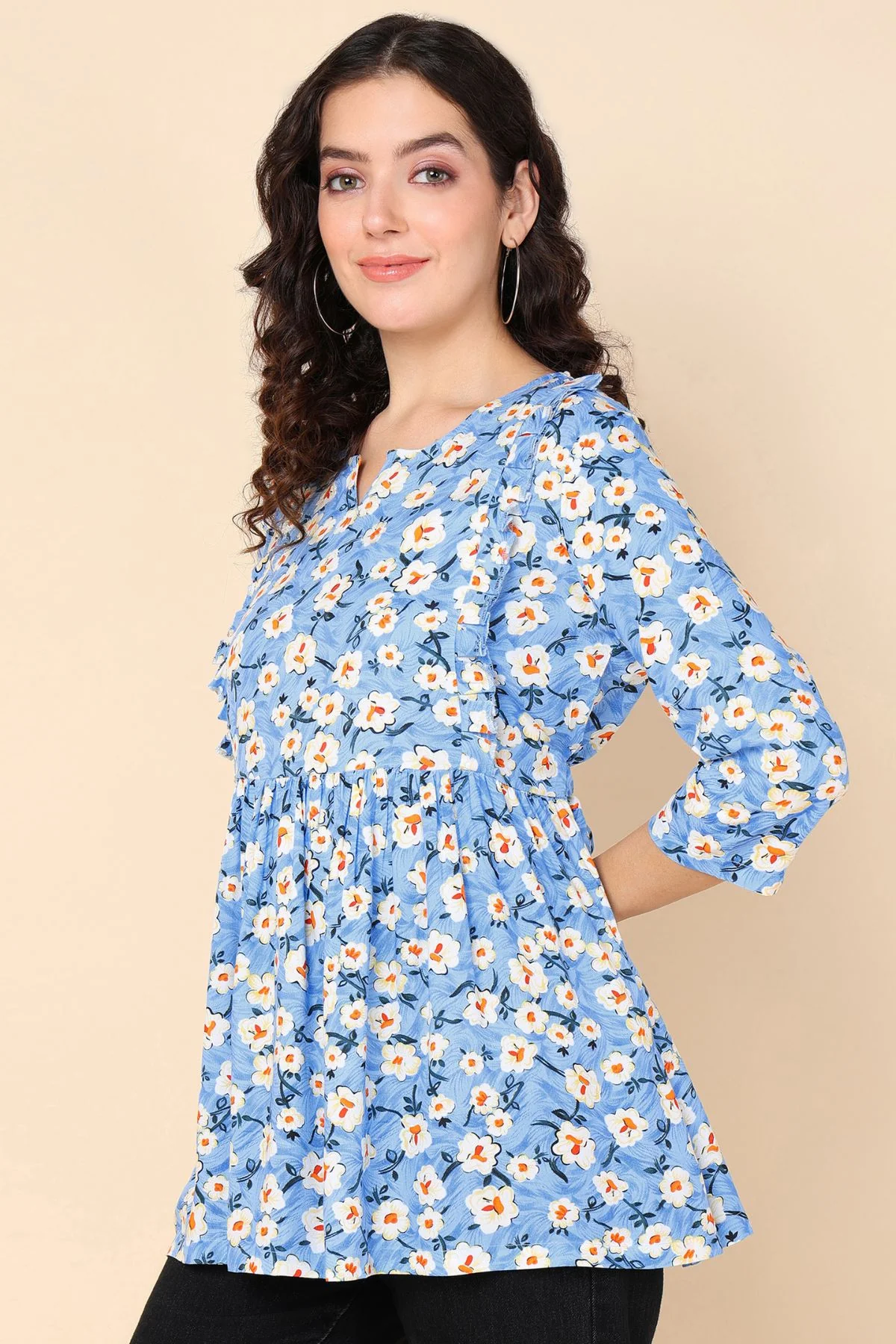 SeaShell Aqua Blue Short Maternity Top with Pocket - Image 3