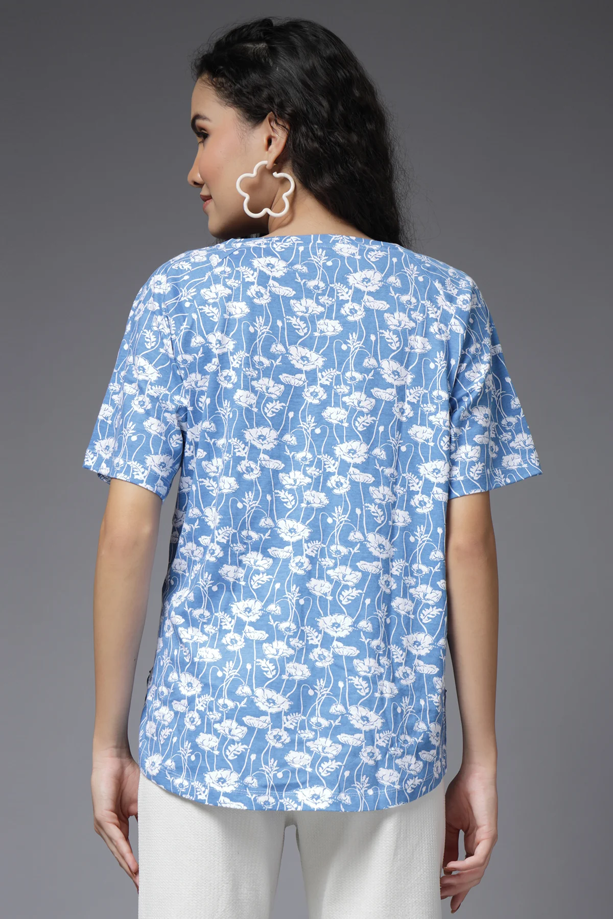 Serene Sky Blue Cotton Maternity Feeding Top - Image 5